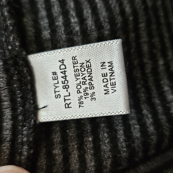 Zenana Outfitters Black and White Striped Top - Picture 13 of 15